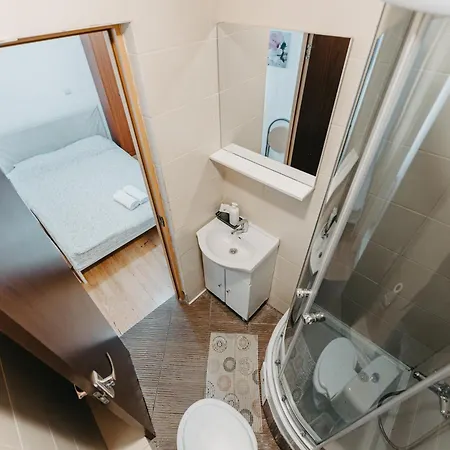 Cozy Studio On Victoriei Av 布加勒斯特 Exterior photo