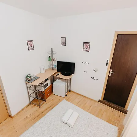 Cozy Studio On Victoriei Av 布加勒斯特 Exterior photo