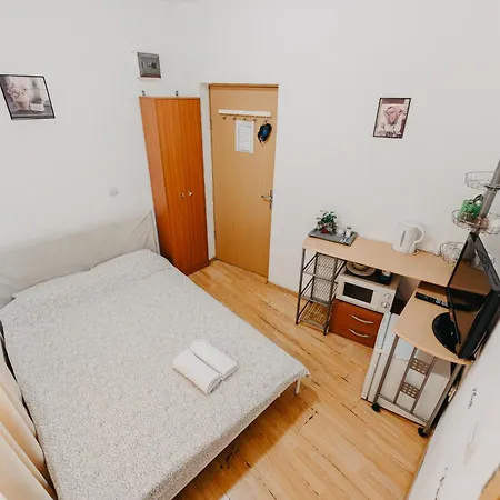 Cozy Studio On Victoriei Av 布加勒斯特 Exterior photo