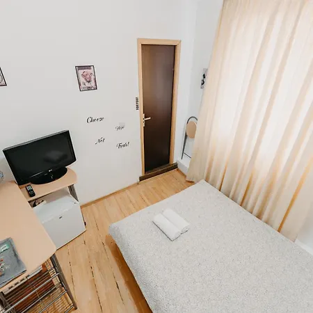 Cozy Studio On Victoriei Av 布加勒斯特 Exterior photo